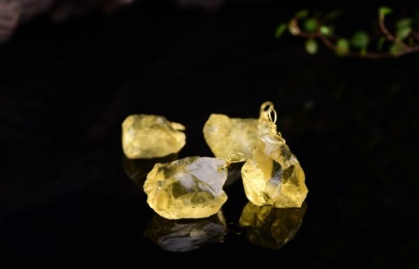 Crystal Pendant Necklace with Natural Citrine – Radiate Confidence, Energy, and Golden Warmth