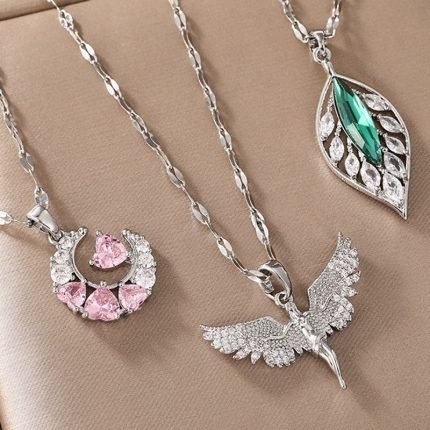 Dream Moon Necklace for Women | Celestial Energy, Lunar Charm & Elegant Everyday Style